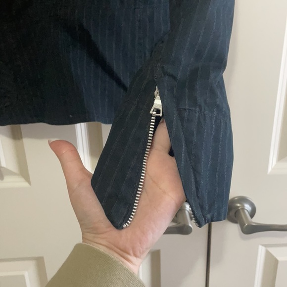 BANANA REPUBLIC Striped Jacket - Picture 7 of 8